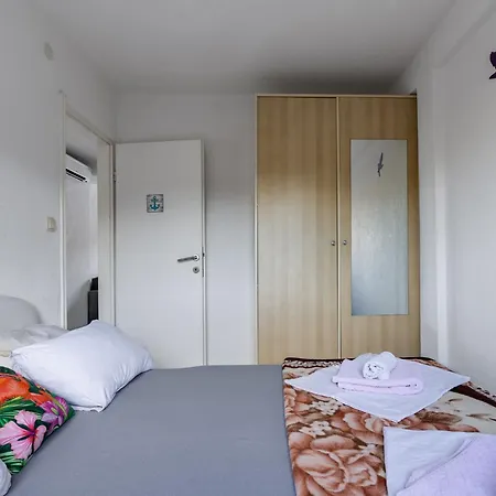 Vibes-3 By Interhome Daire