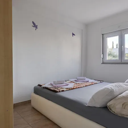 S&g Leko-3 By Interhome Apartman