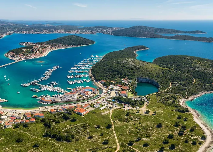 S&g Leko-3 By Interhome